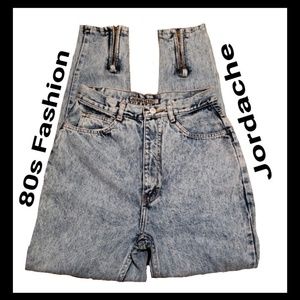 80s Fashion Jordache zipped ankle Jeans.